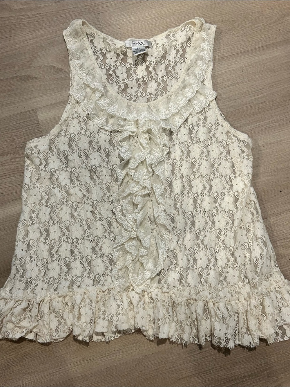 Pinky Y2K White Sheer Floral Lace Ruffle Peplum Tank Top 2X
